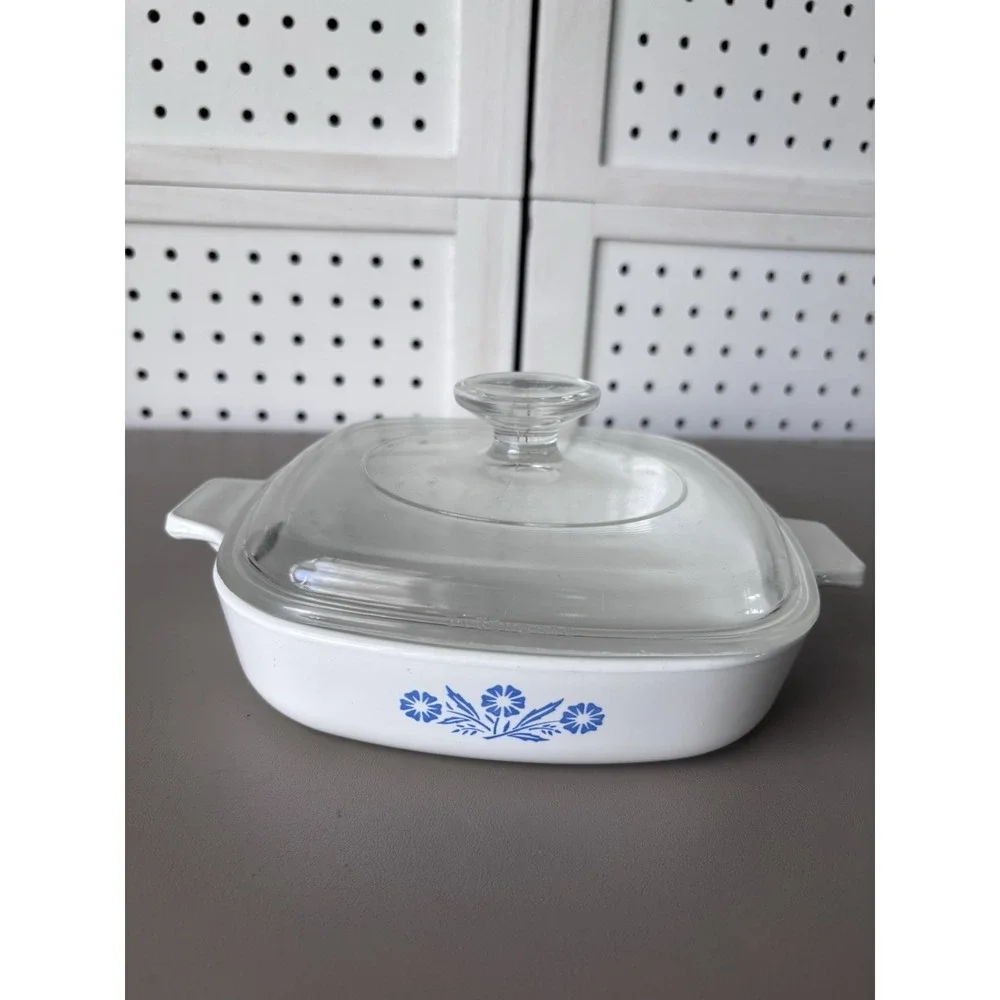 CorningWare Blue Cornflower P-7-B Casserole Dish 7-inch Vintage with Lid A-7-C